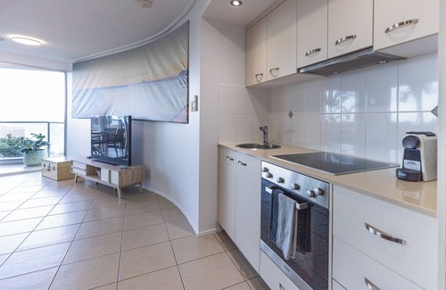 Airlie Beach Apartment | Seaview Serenity Whitsundays