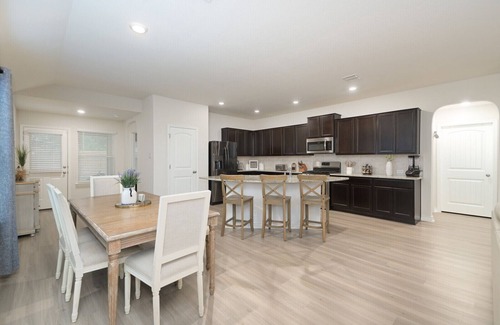 San Antonio House | Seaworld ~ National Shooting Complex ~ Lackland AFB