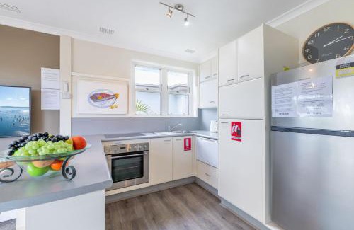 Nelson Bay Apartment | Sebastapol, 4,66 Thurlow Avenue - Unit with wonderful views across the bay