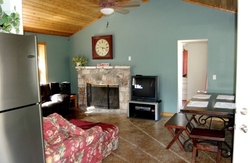 Circle J Ranch Lakeside Cabin | Secluded Cabin on Lake Travis- pet friendly
