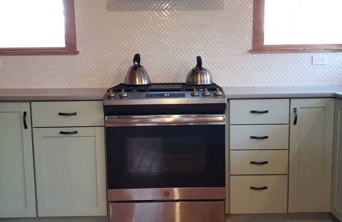 Kenyon House | Secluded Cedar Cottage in the Matunuck Hills - just minutes from local beaches!