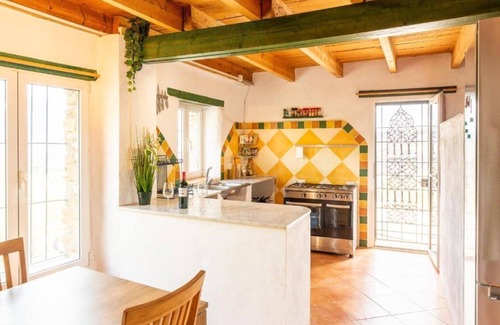 Orgiva House | Secluded cottage in the heart of the Alpujarra