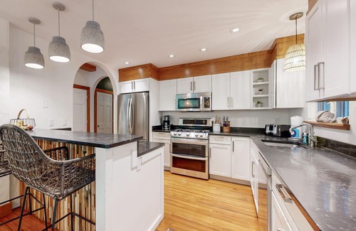 Asheville House | Secluded estate on .77 wooded acres with hot tub & home office