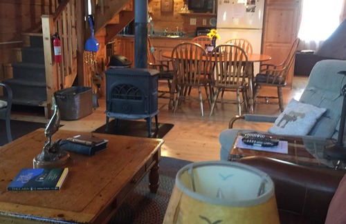 Sparta Cabin | Secluded family-friendly log cabin with swimming pond. Charm, comfort.