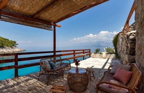 Sucuraj House | Secluded fisherman's cottage Cove Didina, Hvar (K-21933)