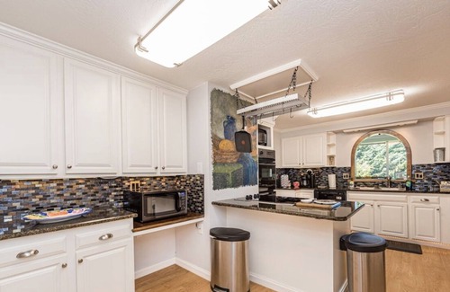 Sequim House | Secluded in the Heart of Sequim