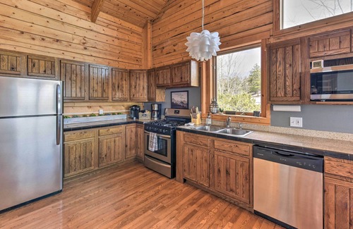 Cotopaxi Cabin | Secluded Mountain Retreat w/Views on 45 Acres!