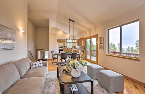 Evergreen House | Secluded Retreat w/Mountain Views in Evergreen