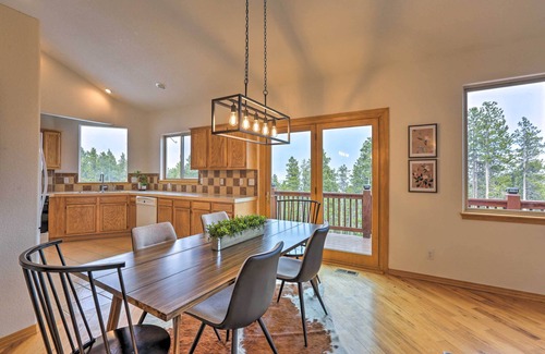 Evergreen House | Secluded Retreat w/Mountain Views in Evergreen