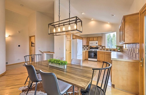 Evergreen House | Secluded Retreat w/Mountain Views in Evergreen