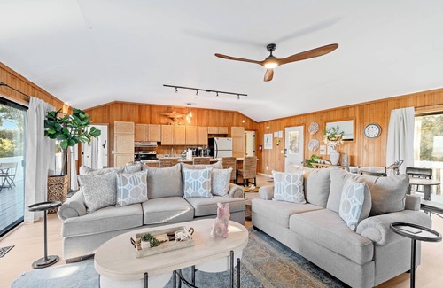 Saint Helena Island House | Secluded Shoreline Retreat