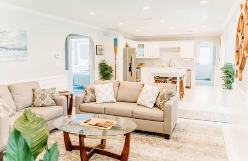 Morehead City House | Secluded waterfront home that is 5 min away from downtown Beaufort