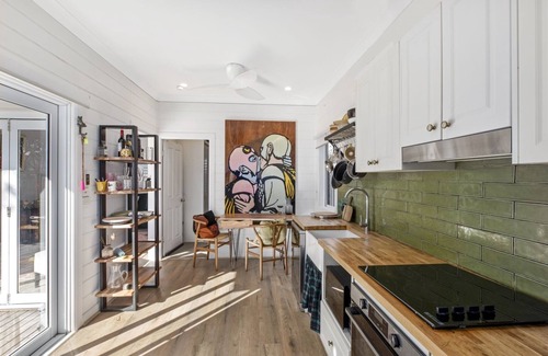 Woy Woy House | Secluded Waterfront Oasis: Your Private Getaway in Woy Woy