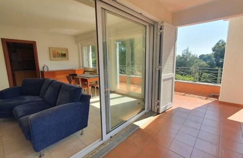 Marina di Andora Apartment | Second floor apartment in villa with swimming pool