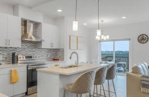 West Edmonton House | Secord Serenity