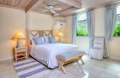 Derricks House | Secret Cove 1 at Saint James