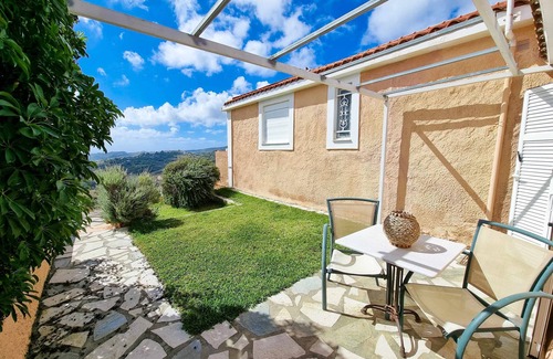 Kouvalata Apartment | Secret Garden Hideaway in Kefalonia