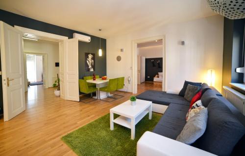 Zagreb Apartment | Secret Garden