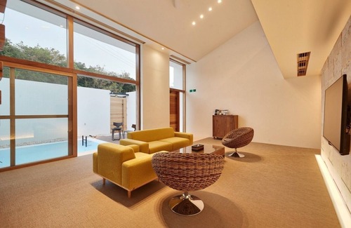 Motobu Villa | Secret Villas 04 Fullyfeatured Churaumi A / Kunigami-gun Okinawa