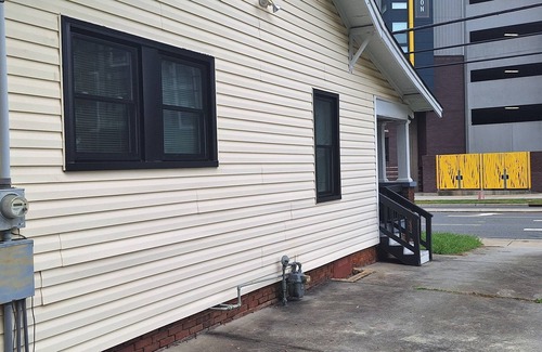 Wilmore House | Section off apartment back of house.