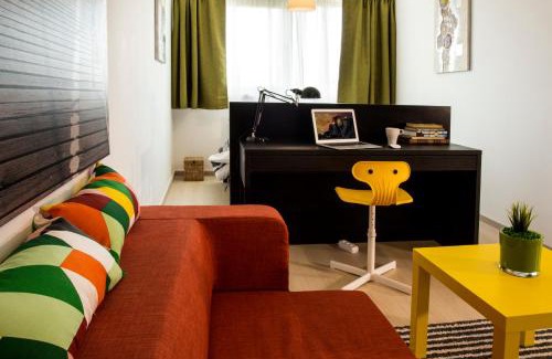 Sector 3 Apartment | Sector 3 - Dristor - Park Lake - Studio R by MRG Apartments