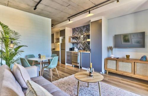 Sea Point Apartment | Secure studio, Sea Point Gem near promenade!