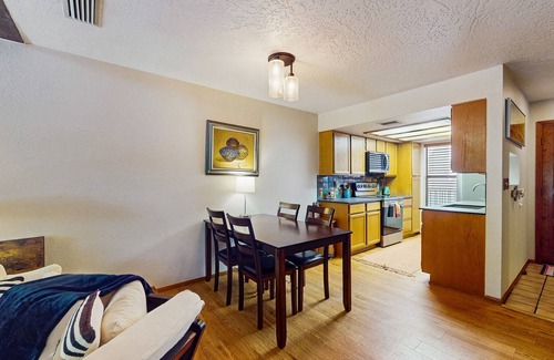 Oak Creek Condo | Sedona Getaway: Views, Vibes, and Vacation Mode.