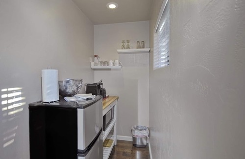 Sedona Apartment | Sedona Inspired Studio Suite with Hot Tub