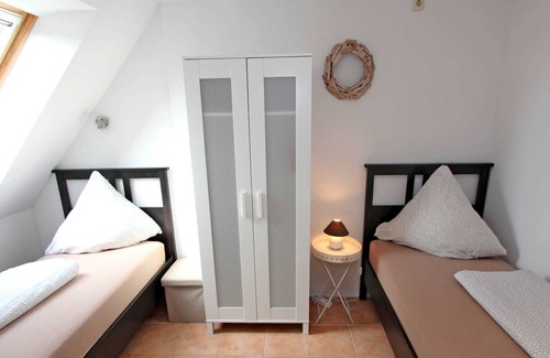 Muritz Apartment | SEE 10030 - Whg. 7 - Ferienhof directly on the Müritz SEE 10030
