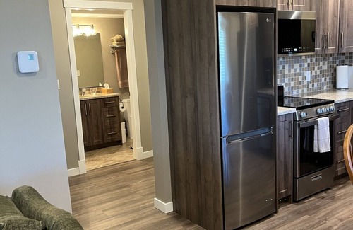 Regional District of Nanaimo Apartment | See the Sea! nA beautiful, fully furnished, one bedroom, semi-oceanfront, suite!