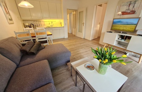 Wyk auf Foehr Apartment | Seeadler - Holiday apartment Seeadler - close to the beach, central, at ground level