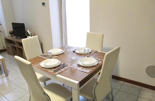 Lecco Apartment | SELA HOUSE - Oasi di Tranquillità tra Lago e Montagna a Lecco