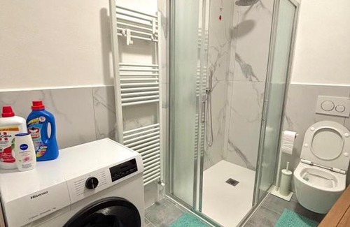 Lecco Apartment | SELA HOUSE - Oasi di Tranquillità tra Lago e Montagna a Lecco