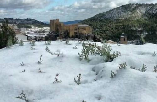 Yeste Cottage | Self catering El Mirador del Segura for 4 people