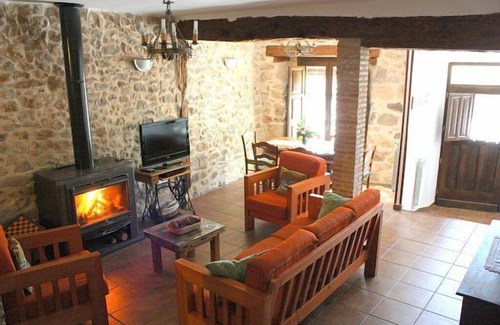 Molinos de Duero Cottage | Self catering Pinares de Soria for 1-10 people