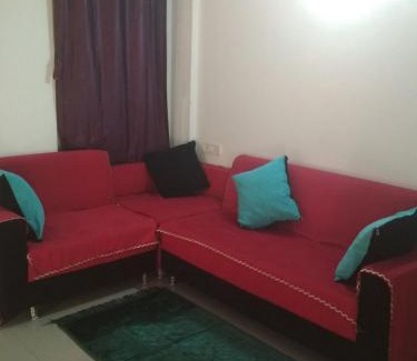 Ahmedabad Apartment | Self checkin4Couples & Family friendly Entire 2 BHK