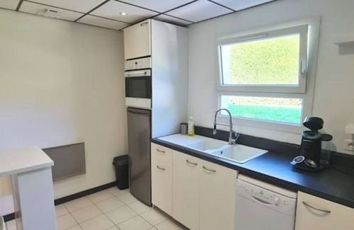 La Balme-de-Sillingy Apartment | Self-contained apartment in detached house near Annecy