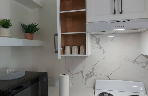 Newton House | Self Contained Guest Suite
