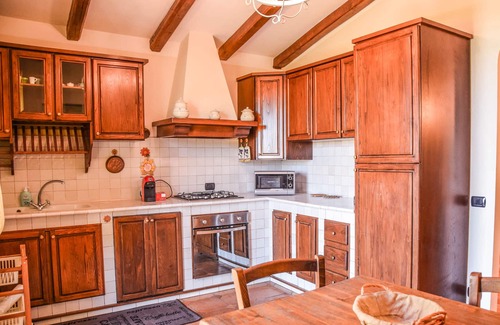 Montecchio House | Self contained house with private pool.