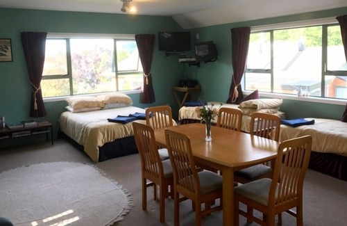 Turangi House | Self contained privacy