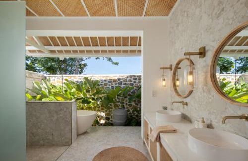 Selong Belanak Villa | Selong SeaEsta Stays Villa
