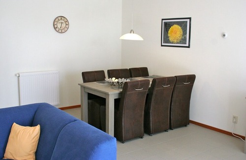 Rheezerveen House | Semi-detached house with a dishwasher, at 9 km van Slagharen
