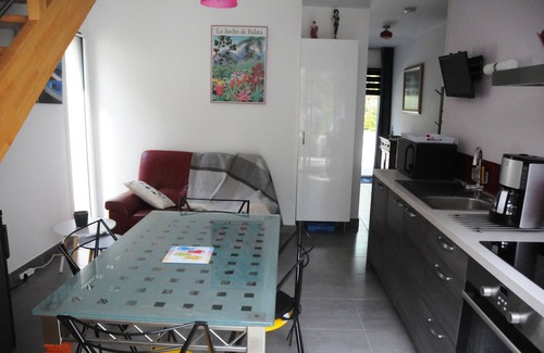 Saint-Gildas-de-Rhuys House | Semi-detached house in the countryside 5 minutes from the sea by car