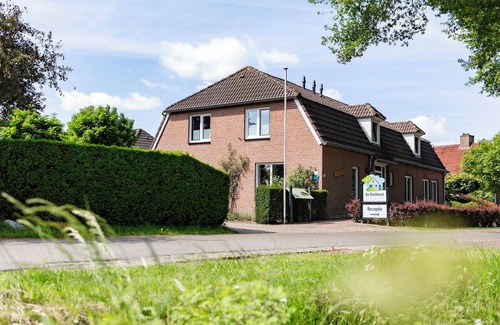 Plasmolen Cottage | Semi-detached 10-person group accommodation