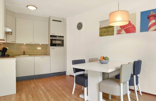 Brouwershaven Cottage | Semi-detached bungalow for 4 persons