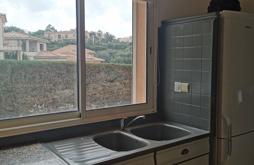 Propriano Villa | Semi-detached Villa Sea View - Private Parking - Near Town Center and Beaches