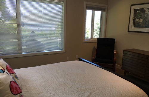 Blind Bay House | Semi Lake Front, Family Friendly, Dock and Buoy