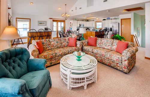 Avon House | Semi-Oceanfront w/Private Pool, Hot Tub, Game Room, Cargo Lift, Home Theater