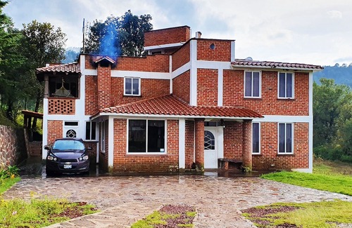 Senguio Cabin | Senda Monarca (Casa/House)