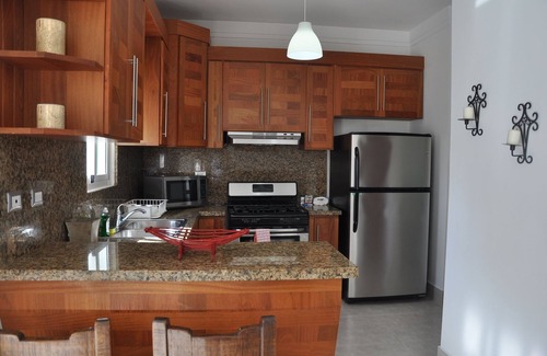 La Esplanada Apartment | SENIOR SNOWBIRDS - groundfloor 2BD 2BTH condo with pool in central Sosua